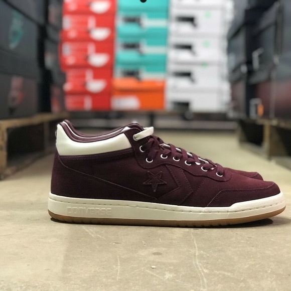 mens converse shoes size 11